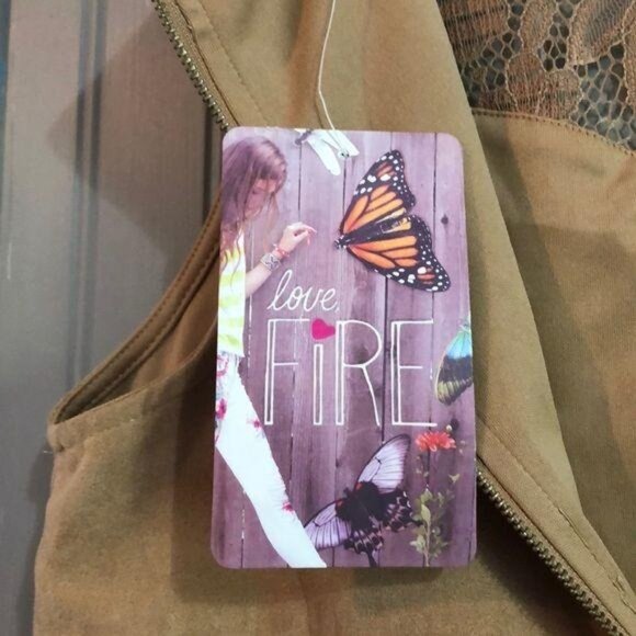 NWT Sleeveless Tan Suede Dress With Lace Overlay & Laser-Cut Hem - Picture 8 of 8